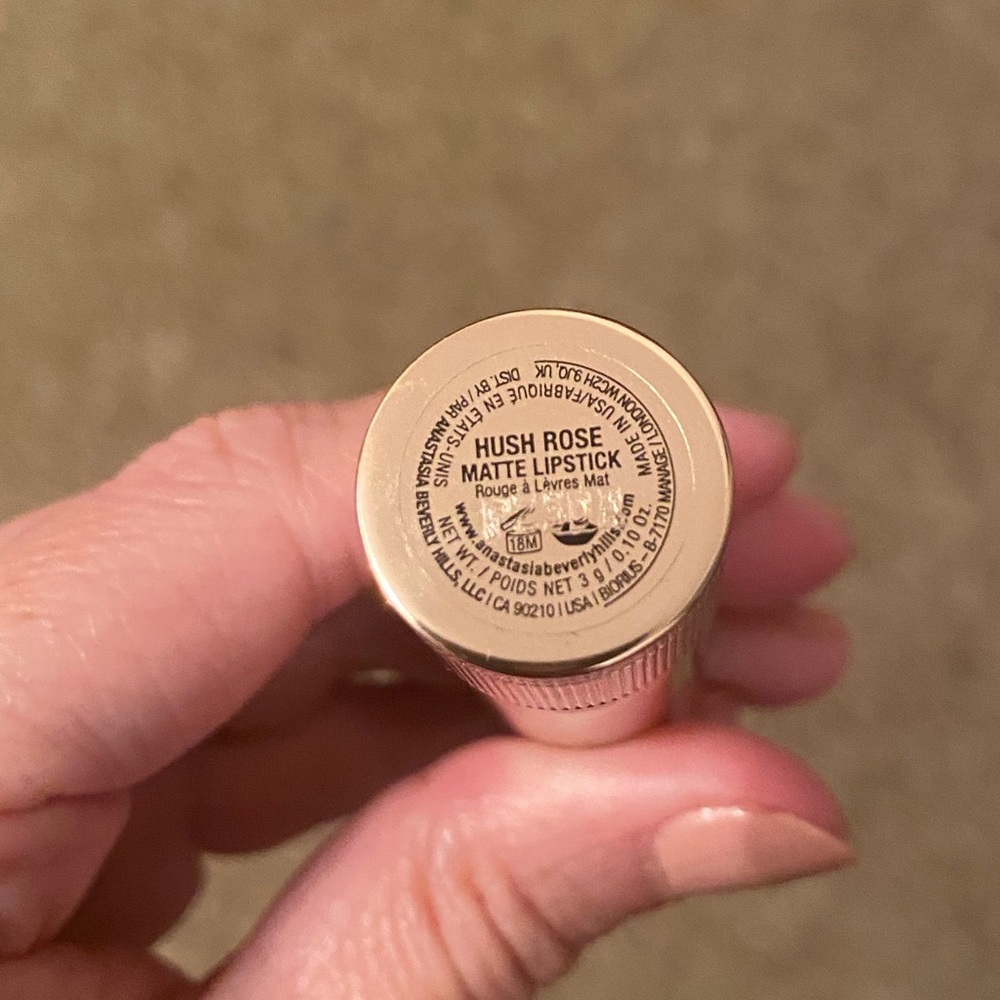Anastasia Beverly Hills “Hush Rose” Matte full size GUC - Picture 5 of 12